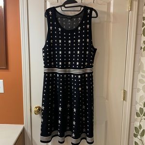 NWOT - Torrid knit , sleeveless dress ⭐️ star ⭐️ print - Plus Size